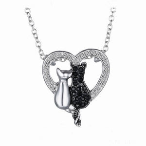 New Lovely Cat Paw Black White 2 cat On Heart Crystal Pendant Necklace For Women Girl Best Friend Gift Small Cat Jewelry